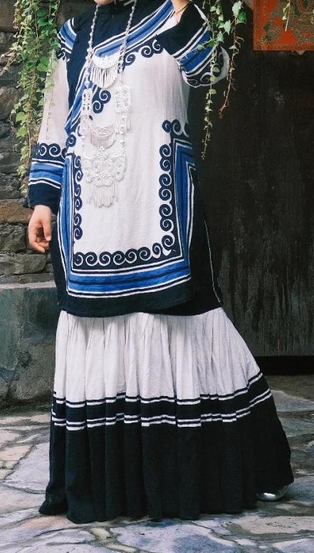 好吊搡美女
